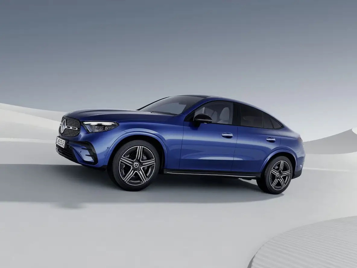 preowned GLC 350 e 4MATIC Coupé Frontal side view of the Mercedes-Benz GLC Coupé